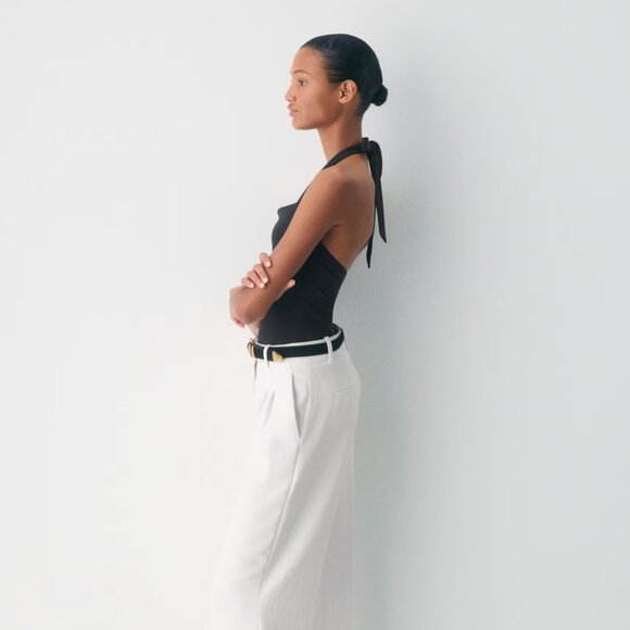 NWT Aritzia Original Contour Optimum Halter Top in Black - Picture 7 of 10